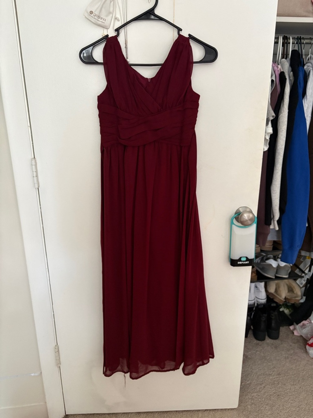 girls Burgundy V-Neck l Dress